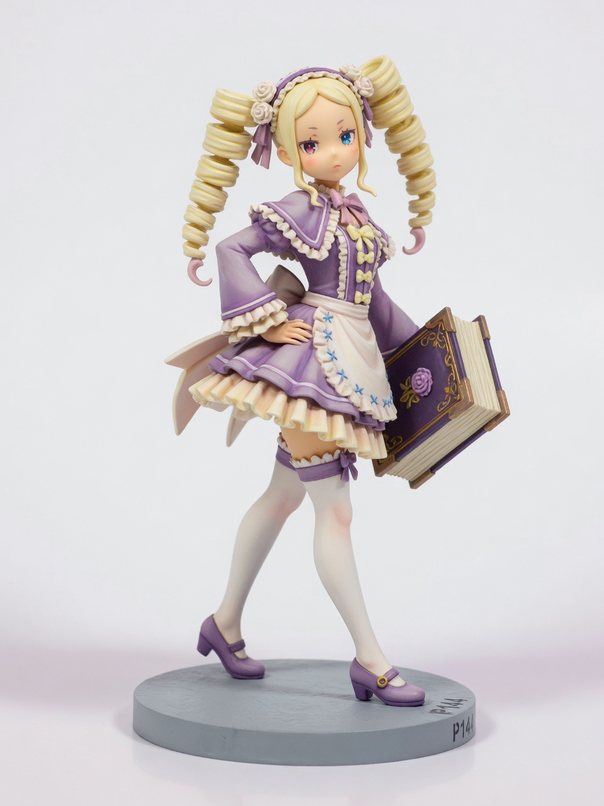 Figura garage kit Beatricu · estilo Noble · nobleza de fantasia · resina pintada a mano · Garage Kit Studio