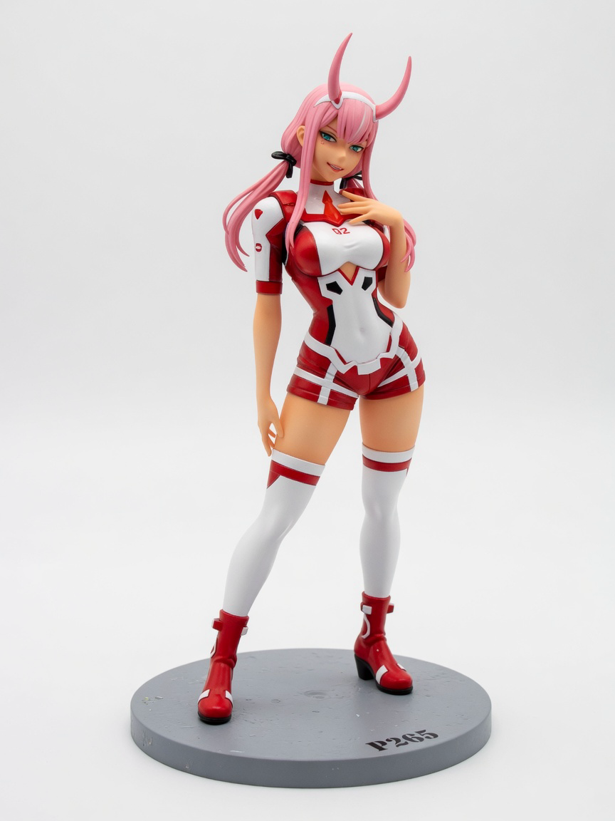 Figura garage kit Zera Two · estilo Aventura · aventura urbana · resina pintada a mano · Garage Kit Studio