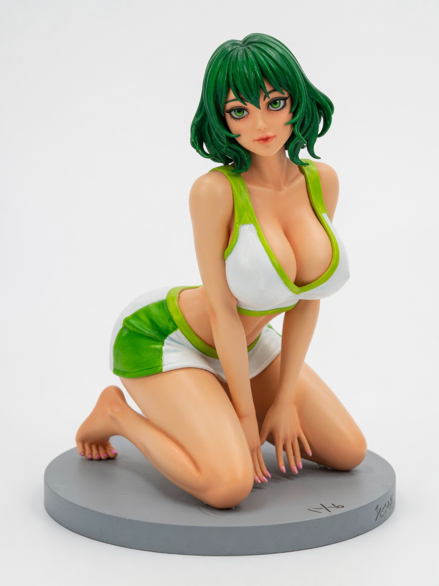 Figura garage kit Nelliele Tu Odelschwanck · estilo Cyber · cyber resina · resina pintada a mano · Garage Kit Studio