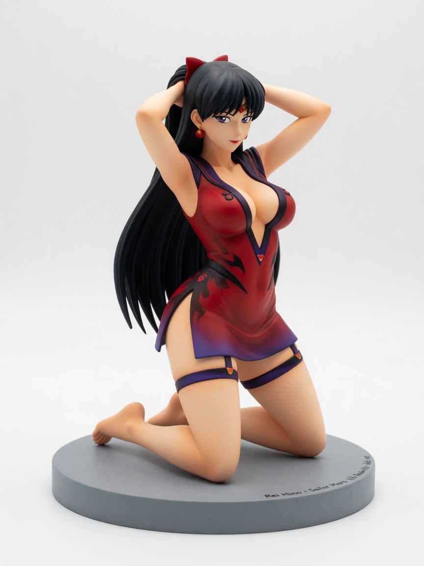 Figura garage kit Reia Hino · estilo Aventura · aventura urbana · resina pintada a mano · Garage Kit Studio